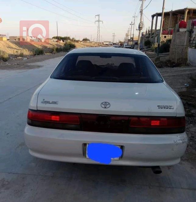 تويوتا كريستا